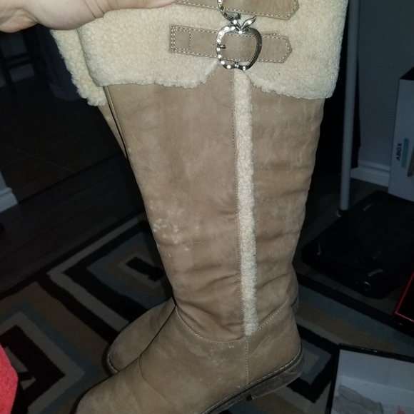 Apple bottom womens boots - Picture 2 of 5